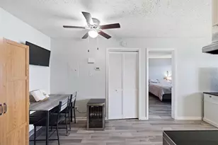 1041 Apollo Beach Blvd, Apollo Beach, FL 33572 - Photo 13