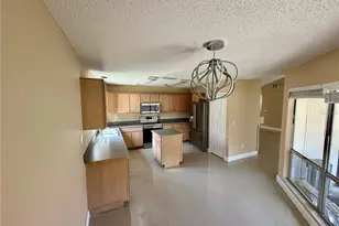7029 Drury St, Tampa, FL 33635 - Photo 7
