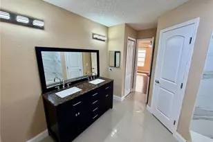 7029 Drury St, Tampa, FL 33635 - Photo 11