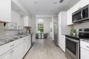 9508 Larkbunting Dr, Tampa, FL 33647 - Photo 9