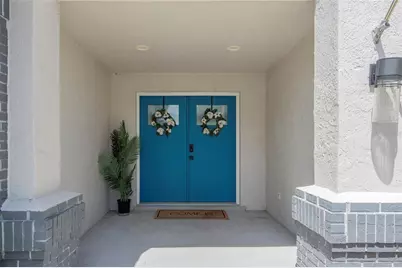 9508 Larkbunting Drive, Tampa, FL 33647 - Photo 3