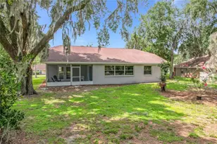 6353 Forestwood Dr E, Lakeland, FL 33809 - Photo 27