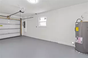 2917 W Clifton St, Tampa, FL 33614 - Photo 21