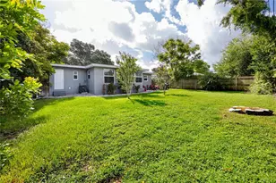 703 24th St SW, Largo, FL 33770 - Photo 31