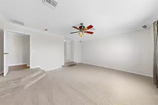 632 Tanana Fall Dr, Ruskin, FL 33570 - Photo 35