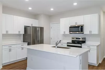 9872 Pelican Coast Drive, Dade City, FL 33525 - Photo 7