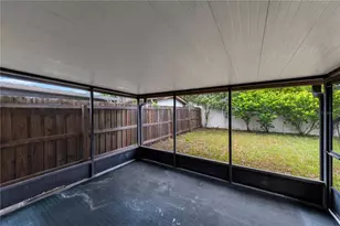 5116 Lesher Ct, Tampa, FL 33624 - Photo 19