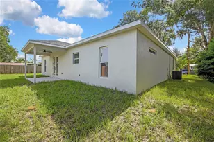 13649 13th St, Dade City, FL 33525 - Photo 9