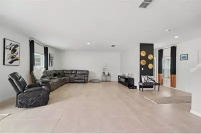 2051 Rosewood Circle, Lakeland, FL 33810 - Photo 7