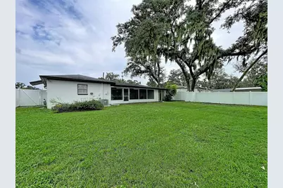 1005 Hallwood Loop, Brandon, FL 33511 - Photo 33