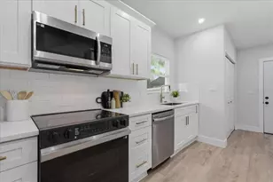 3705 N Highland Ave, Tampa, FL 33603 - Photo 9