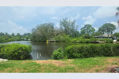 4400 Huntington Street NE, Saint Petersburg, FL 33703 - Photo 19