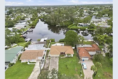 4400 Huntington Street NE, Saint Petersburg, FL 33703 - Photo 11