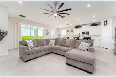 3719 Lively Coral Place, Bradenton, FL 34208 - Photo 3