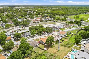 3257 Laurel Dale Dr, Tampa, FL 33618 - Photo 43