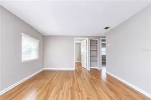 5381 43rd Ave N, Saint Petersburg, FL 33709 - Photo 7