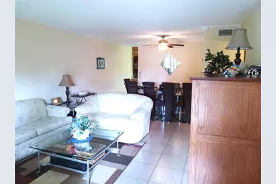 2464 Australia Way E #14, Clearwater, FL 33763 - Photo 5