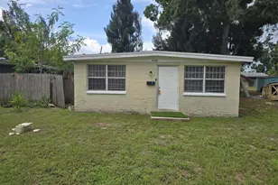4426 13th Ave S, Saint Petersburg, FL 33711 - Photo 1