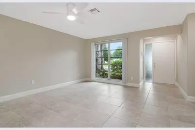 2958 Dundee Drive, Palm Harbor, FL 34684 - Photo 11