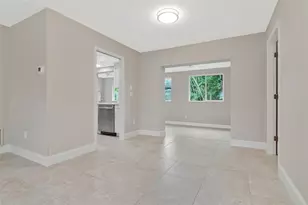2958 Dundee Dr, Palm Harbor, FL 34684 - Photo 9
