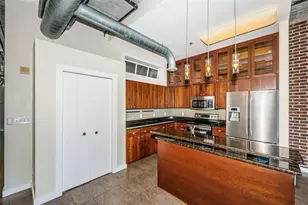 175 2nd St S, Saint Petersburg, FL 33701 - Photo 23