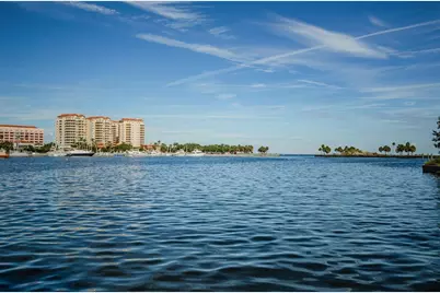 175 2nd Street S #P04, Saint Petersburg, FL 33701 - Photo 91