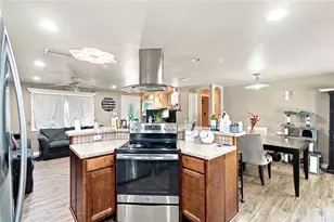 6929 Bishop Frier Ln, Riverview, FL 33578 - Photo 21