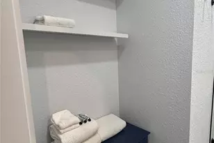 1323 7th Ave N, Saint Petersburg, FL 33705 - Photo 23