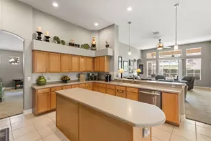 10236 Estuary Dr, Tampa, FL 33647 - Photo 7