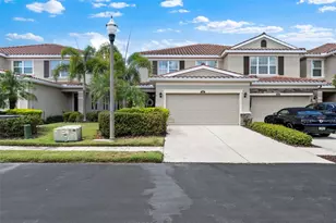 5252 6th Way N, Saint Petersburg, FL 33703 - Photo 1