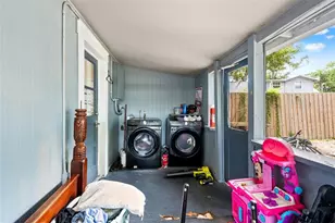 4834 Taylor St N, Saint Petersburg, FL 33714 - Photo 51
