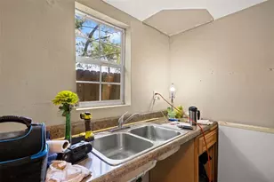 4834 Taylor St N, Saint Petersburg, FL 33714 - Photo 29