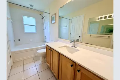 7838 Carriage Pointe Drive, Gibsonton, FL 33534 - Photo 25