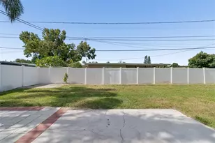 8672 78th Pl, Seminole, FL 33777 - Photo 33