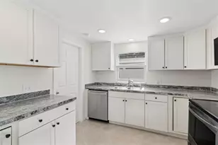 8672 78th Pl, Seminole, FL 33777 - Photo 15