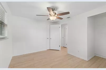 8672 78th Place, Seminole, FL 33777 - Photo 29
