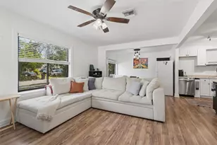 4924 45th Ave N, Saint Petersburg, FL 33709 - Photo 9
