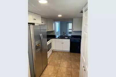6308 Newtown Circle #8B1, Tampa, FL 33615 - Photo 3