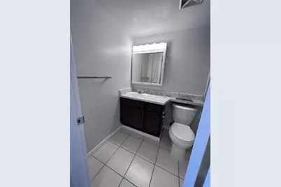 6338 Newtown Circle #38C5, Tampa, FL 33615 - Photo 7