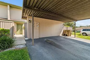 7803 Amberlea Ct, Temple Terrace, FL 33637 - Photo 17