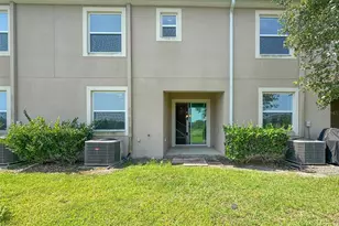 27015 Juniper Bay Dr, Wesley Chapel, FL 33544 - Photo 21