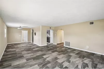 114 Lake Judy Lee Drive, Largo, FL 33771 - Photo 7