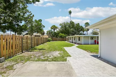 114 Lake Judy Lee Drive, Largo, FL 33771 - Photo 49