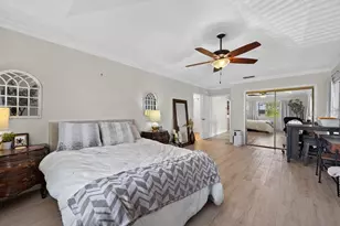 1672 Watermark Cir NE, Saint Petersburg, FL 33702 - Photo 31