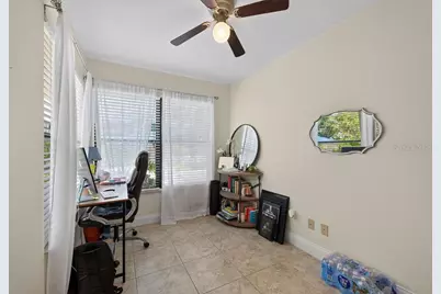 1672 Watermark Circle NE, Saint Petersburg, FL 33702 - Photo 25