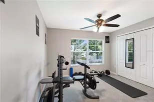 37678 Aaralyn Rd, Zephyrhills, FL 33542 - Photo 17