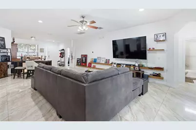 508 Debra Drive, Brandon, FL 33510 - Photo 9