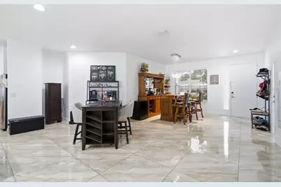 508 Debra Drive, Brandon, FL 33510 - Photo 5