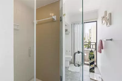 800 S Gulfview Boulevard #403, Clearwater Beach, FL 33767 - Photo 31
