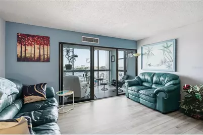 800 S Gulfview Boulevard #403, Clearwater Beach, FL 33767 - Photo 9